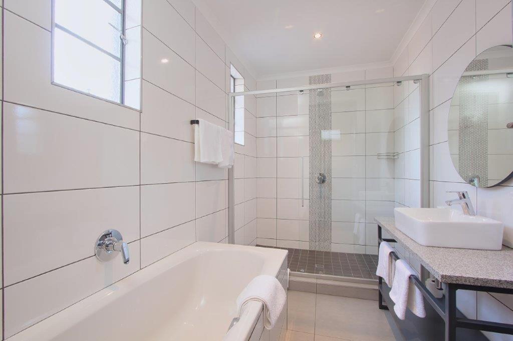 The Pretoria Hotel Bagian luar foto