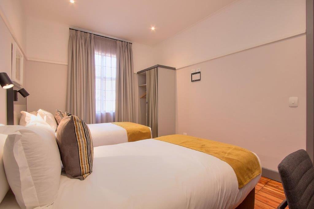 The Pretoria Hotel Bagian luar foto