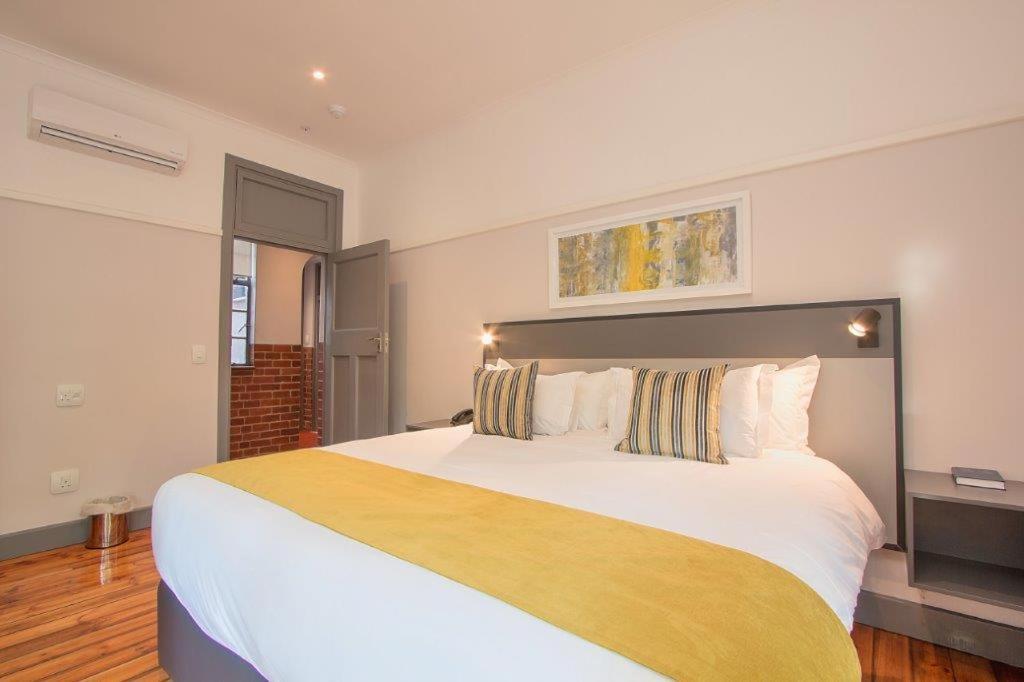 The Pretoria Hotel Bagian luar foto