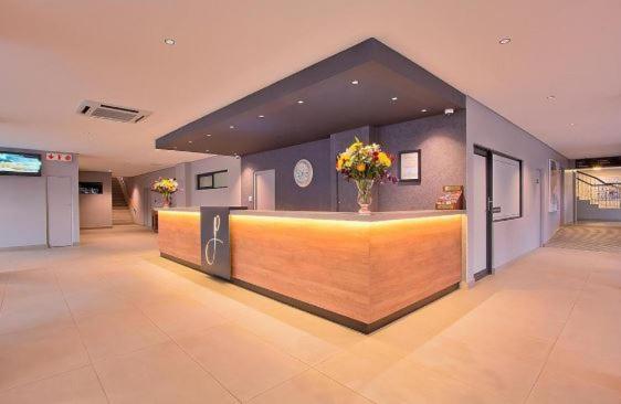 The Pretoria Hotel Bagian luar foto