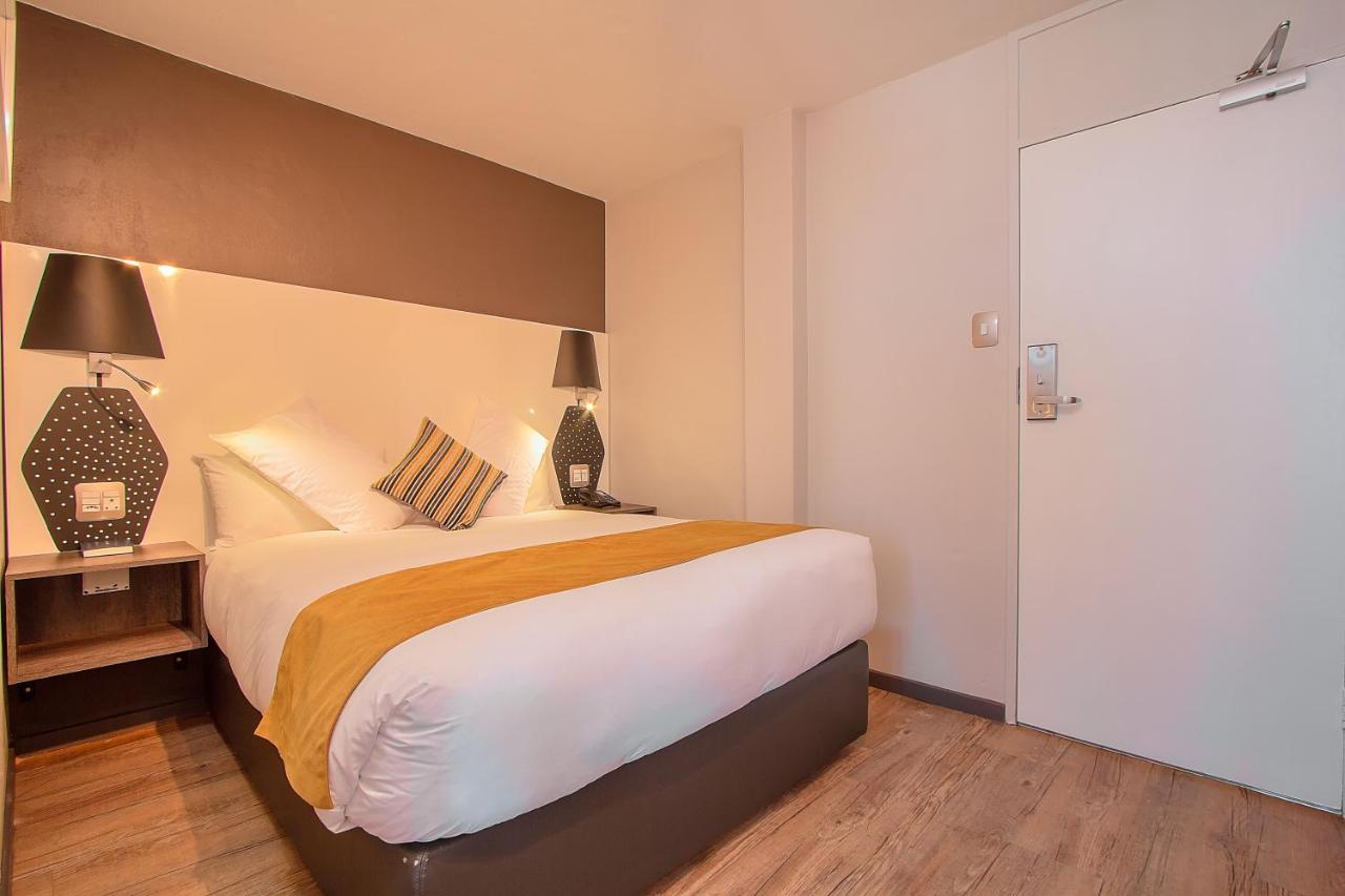 The Pretoria Hotel Bagian luar foto